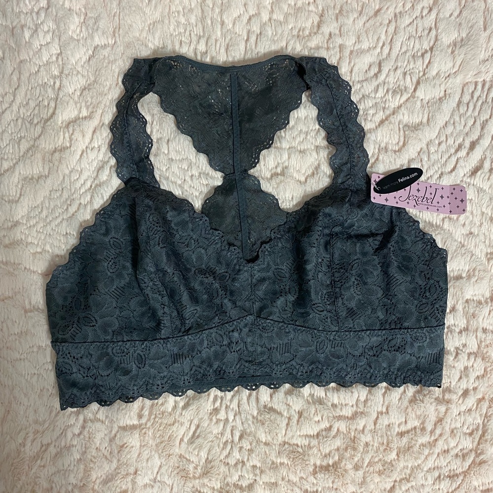 NWT Sz L Razorback bralette.
